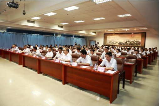 高标准 严要求 细措施 公司党委扎实推进“两学一做”学习教育 高标准 严要求 细措施 公司党委扎实推进“两学一做”学习教育